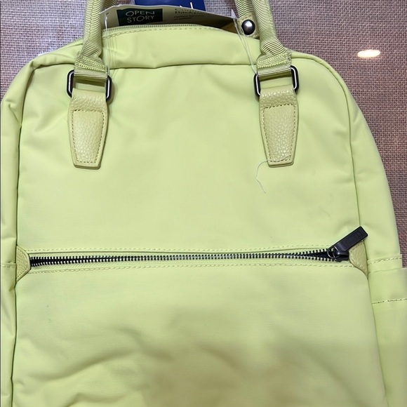 Signature 16" Commuter Backpack - Open Story™ Lime Green Commuter Backpack NWT - Picture 3 of 12